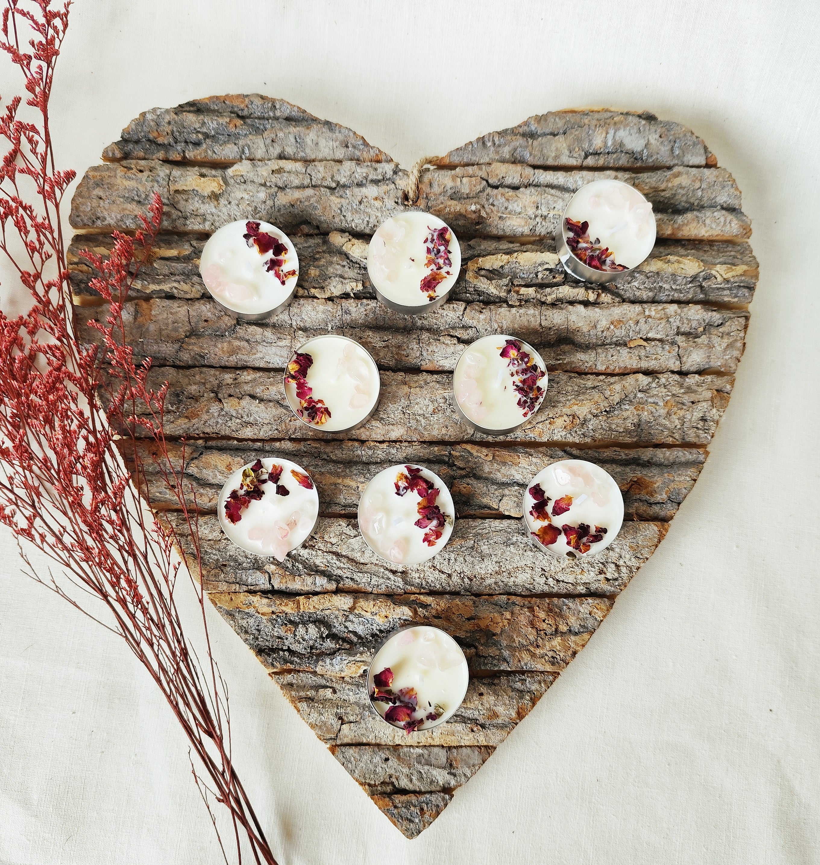 Set de 9 Velas de Té “Amor” con Miniposavasos de Madera – Aroma Dulce, Rosa de Cuarzo y Flores
