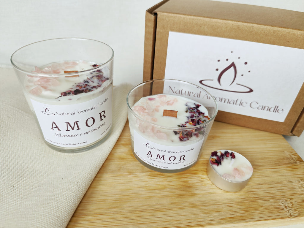Vela grande amor, vela mediana amor y vela de te amor, decoradas con piedra cuarzo rosa y petalos de rosa