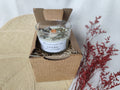 caja de regalo con vela mediana otoño lista para regalar