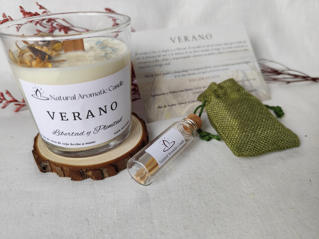 Vela decorativa inspirada en la playa y la calma de las tardes de verano.