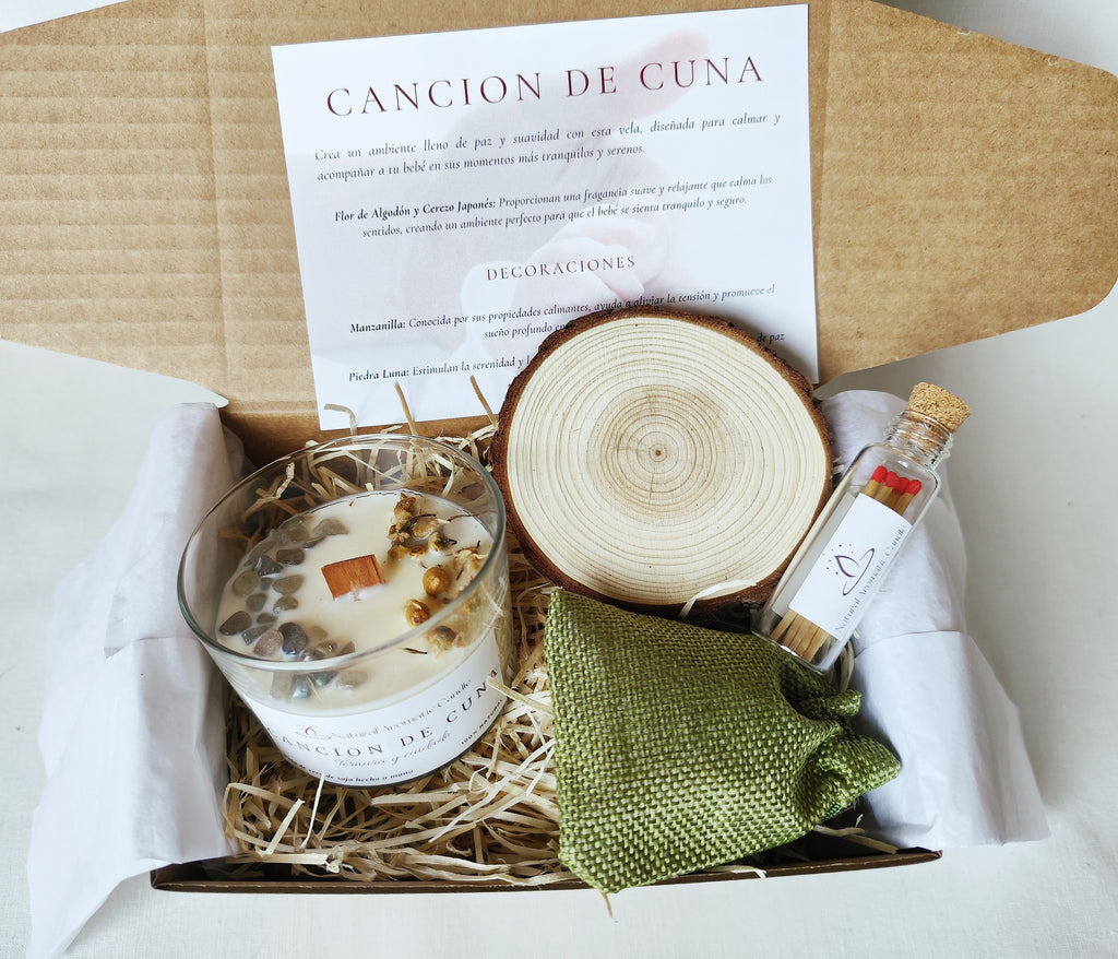 Vela de soja diseñada para transmitir cariño, protección y bienestar emocional.