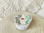 Vela relajante ZEN con aroma suave y decoración natural de salvia seca