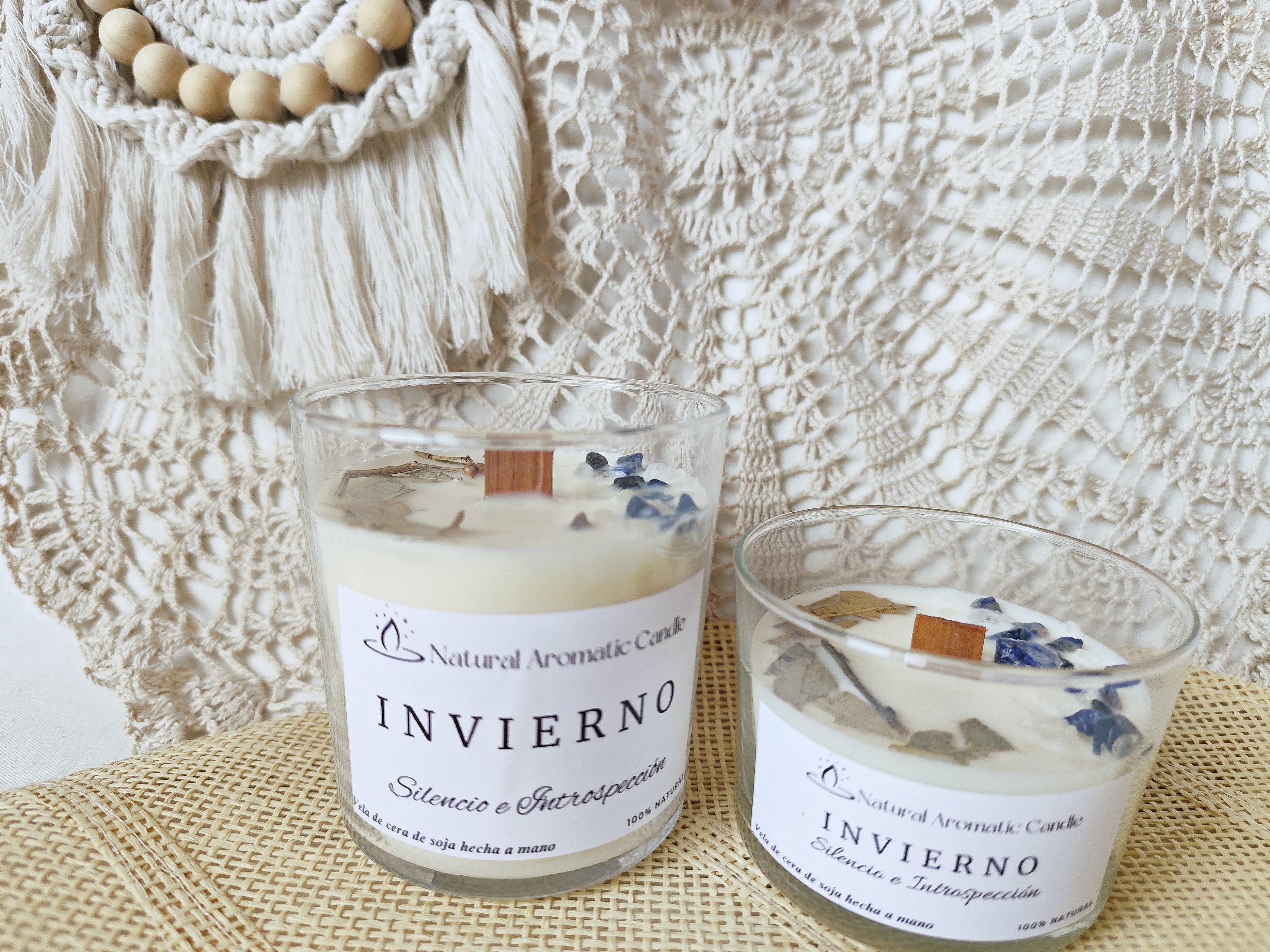 2 Velas: grande y mediana de invierno decoradas con piedras y plantas